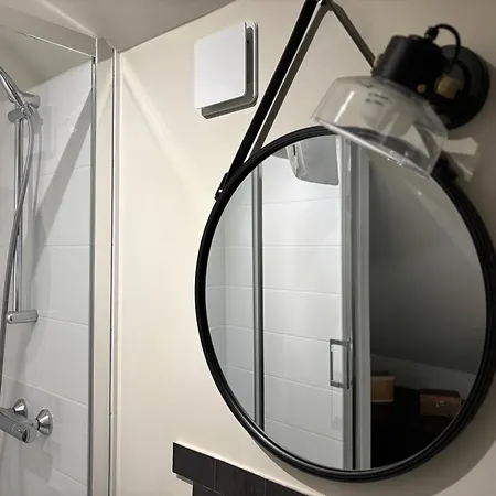 Bajocasse Duplex Spacieux 3 Ch 2 Sdb Cosy Plein Centre Decoration Elegante Proche Plages Du Debarquement