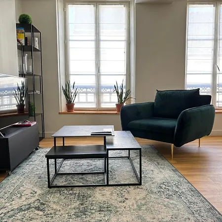 Bajocasse Duplex Spacieux 3 Ch 2 Sdb Cosy Decoration Elegante Plein Centre Parking Public Gratuit Proche Plages Du Debarquement Appartement *