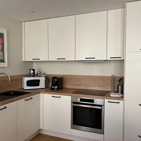 Bajocasse Duplex Climatise Spacieux 3 Ch 2 Sdb Cosy Decoration Elegante Plein Centre Parking Public Gratuit Proche Plages Du Debarquement *