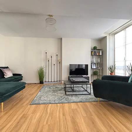 Bajocasse Duplex Spacieux 3 Ch 2 Sdb Cosy Decoration Elegante Plein Centre Parking Public Gratuit Proche Plages Du Debarquement Apartamento