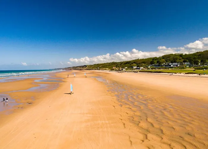 Bajocasse Duplex Spacieux 3 Ch 2 Sdb Cosy Decoration Elegante Plein Centre Parking Public Gratuit Proche Plages Du Debarquement Appartement Bayeux